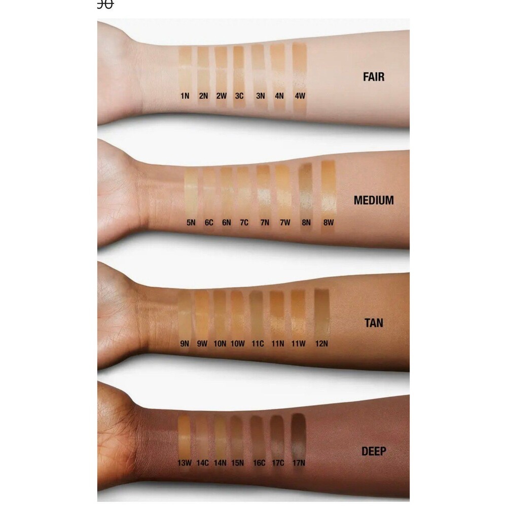 Charlotte Tilbury Beautiful Skin Foundation - Picture 4 of 8